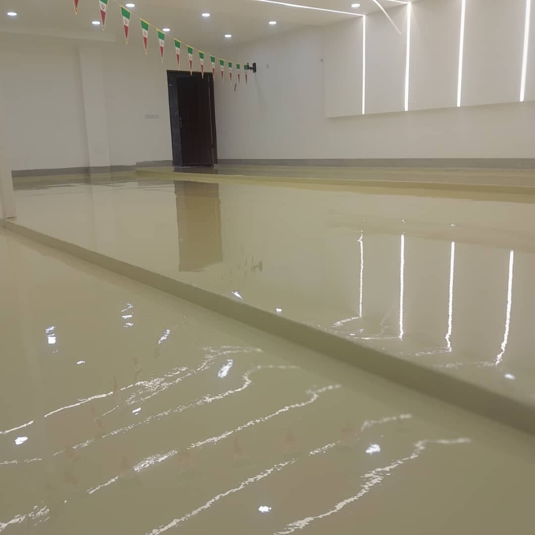 اجرای کفپوش اپوکسی صنعتی آنتی استاتیک آنتی باکتریال زارع در شیراز