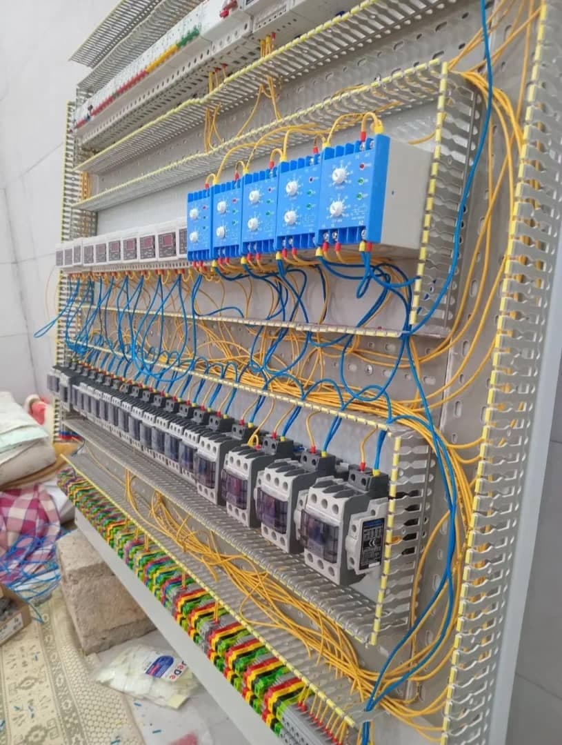 تعمیر موتورخانه و برق صنعتی سینا در شیراز