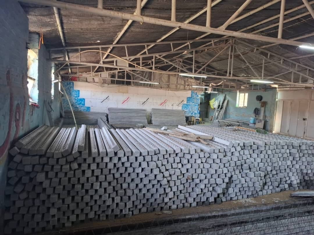 تولید پایه بتنی انگور و فنس کارگاه یعقوبی در بجنورد