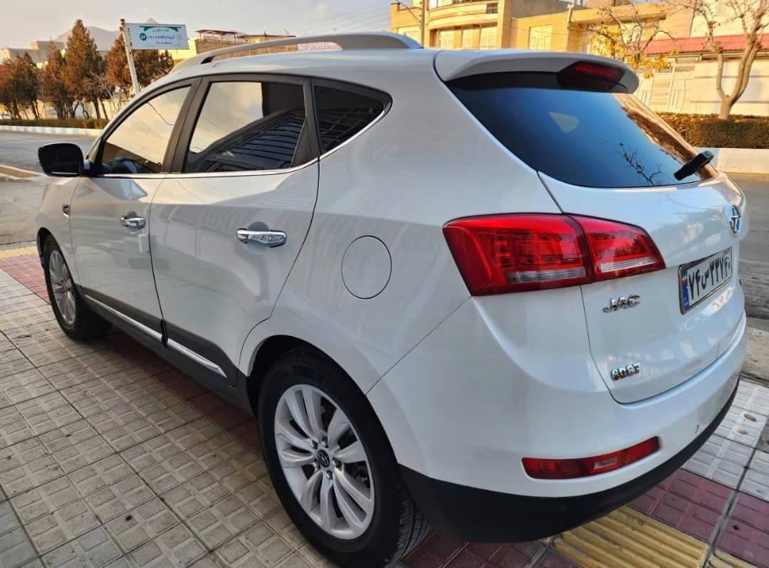 فروش اقساطی خودروهای ایرانی خارجی و کشنده مزگین خودرو در آق قلا