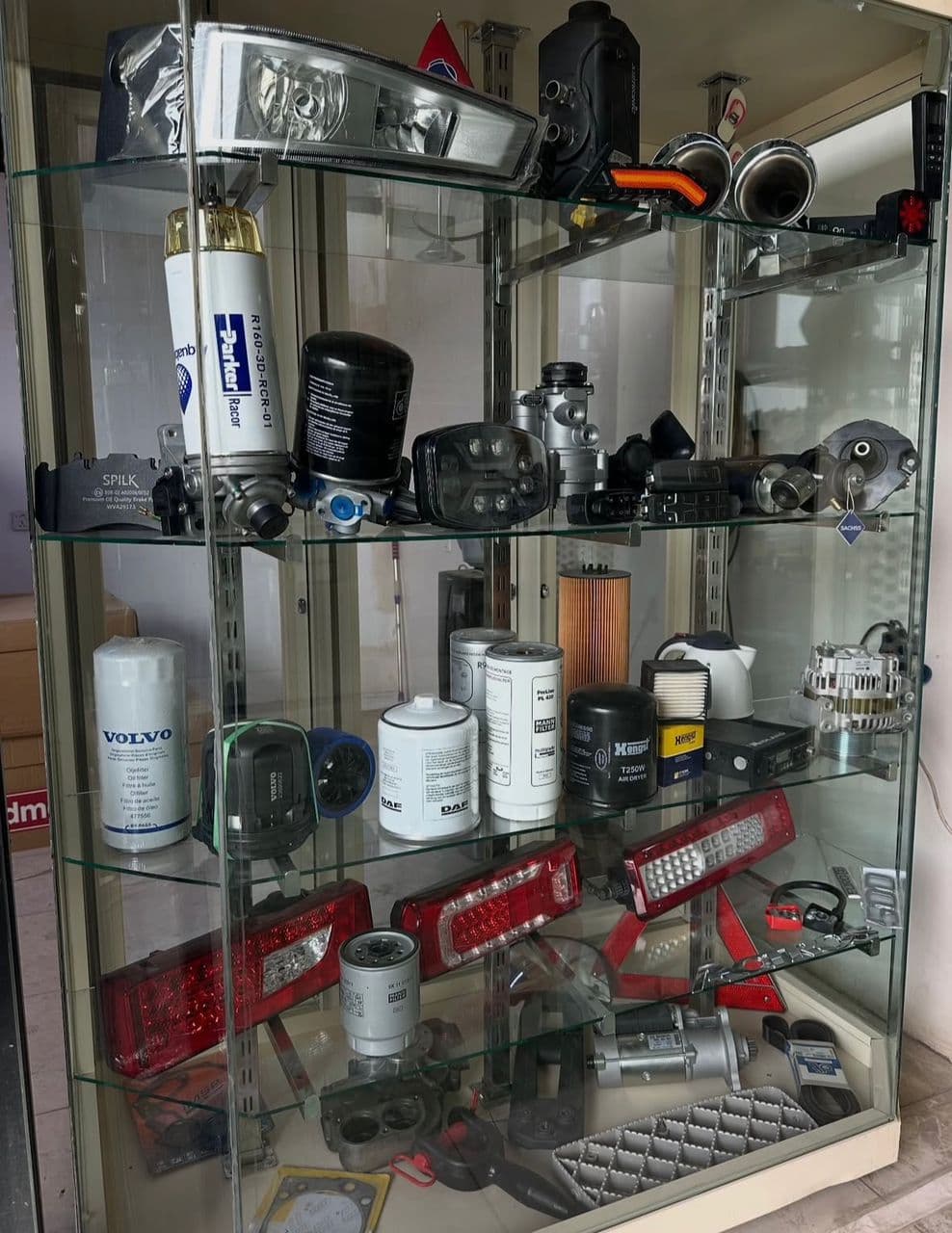 بازسازی قطعات ماشین سنگین حیدری در اصفهان