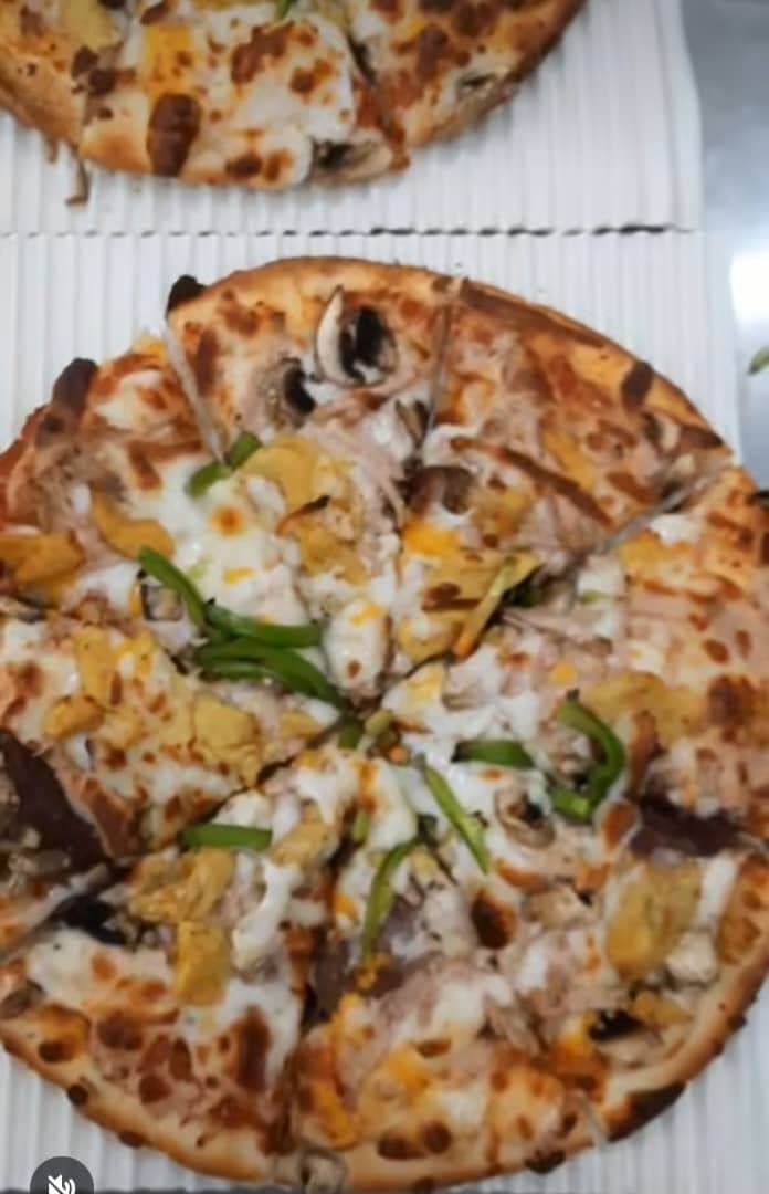 فست فود فودلند در کرمانشاه