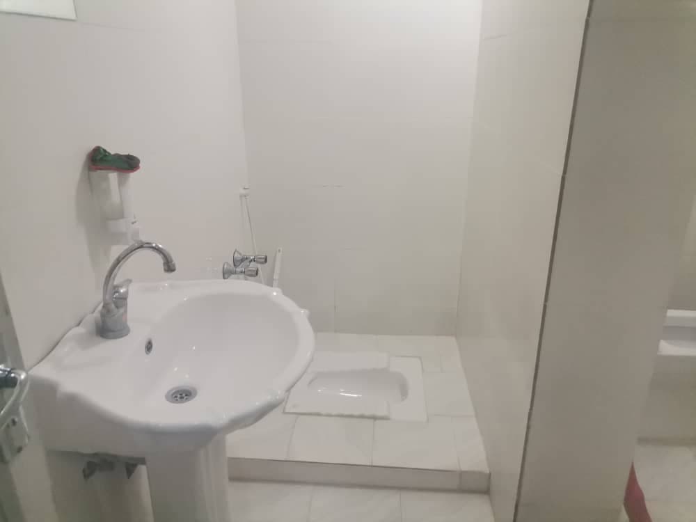 سوئیت پارکینگ دار مجهز کریمی در یزد