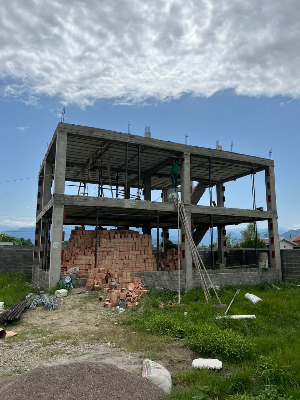 فروش و اجرای والپست مهندس سلیمانی در لاهیجان