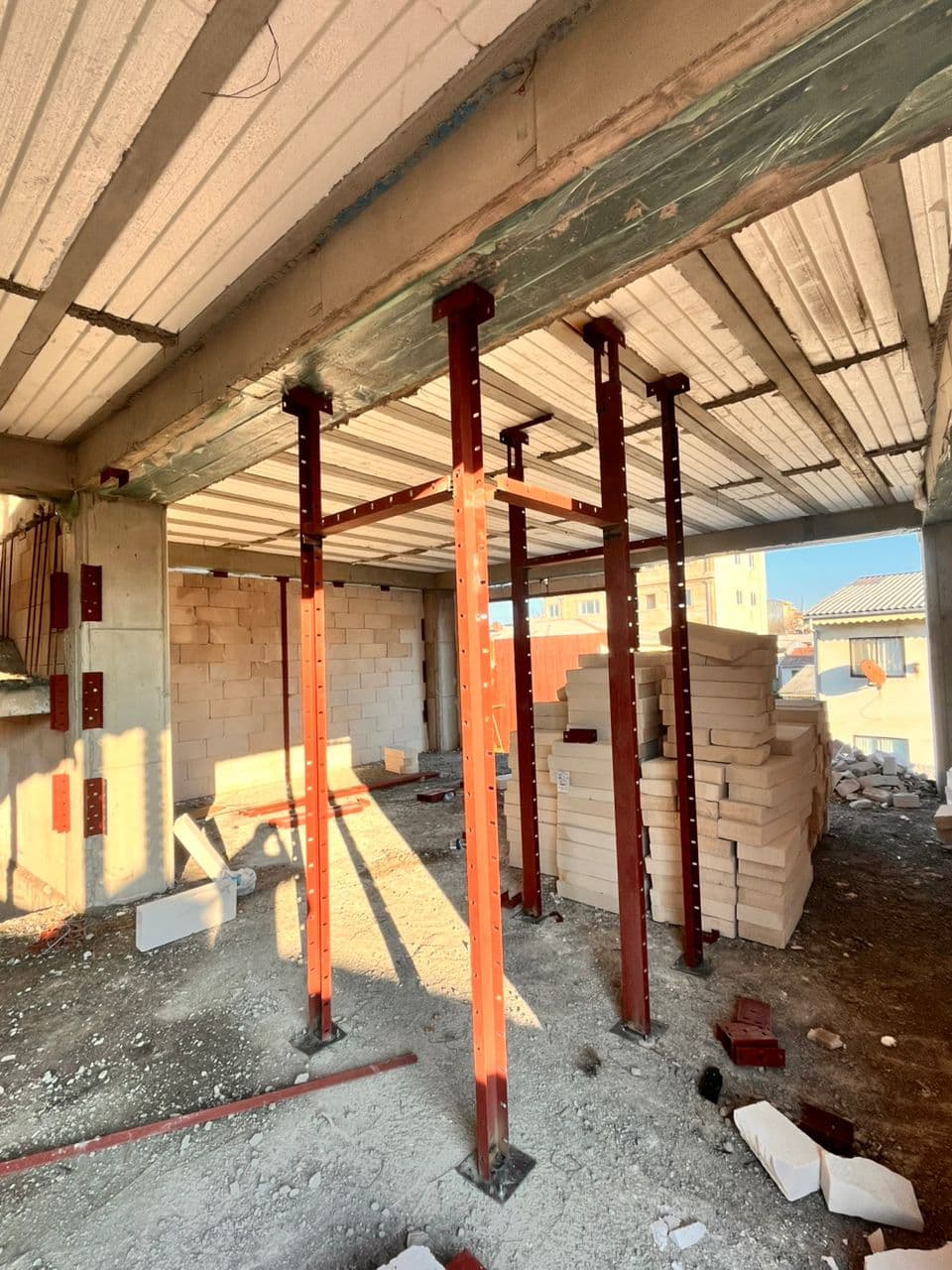 فروش و اجرای والپست گروه مهندسی پاکار در لاهیجان