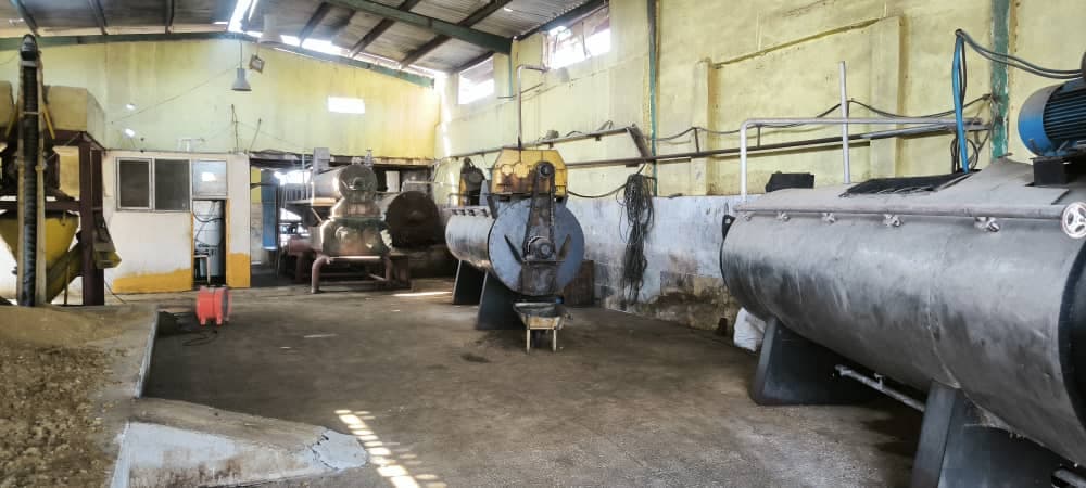 تولید فروش پودر ماهی تن و مکمل غذای کنسانتره دام طیور بحرآور در قزوین