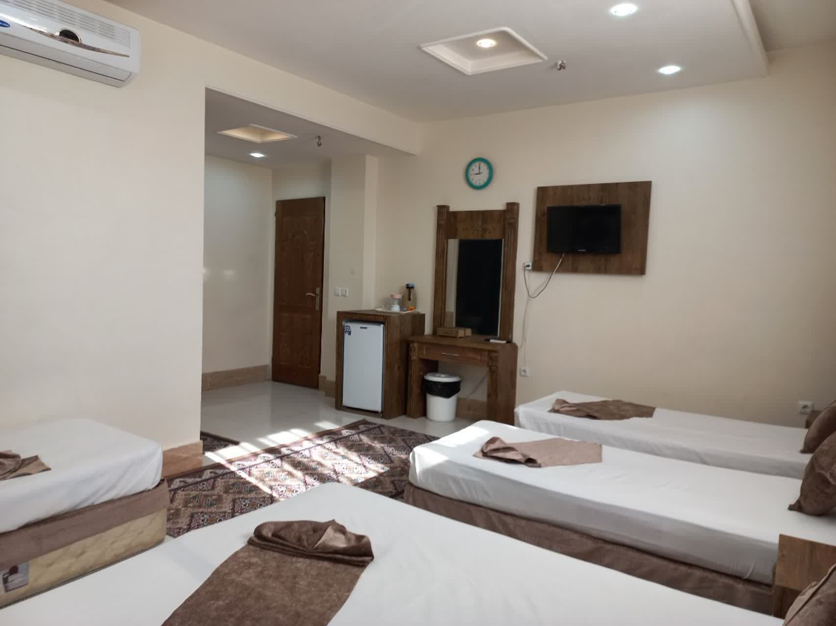 رزرو هتل خلف باغ به مدیریت تاجی در مشهد