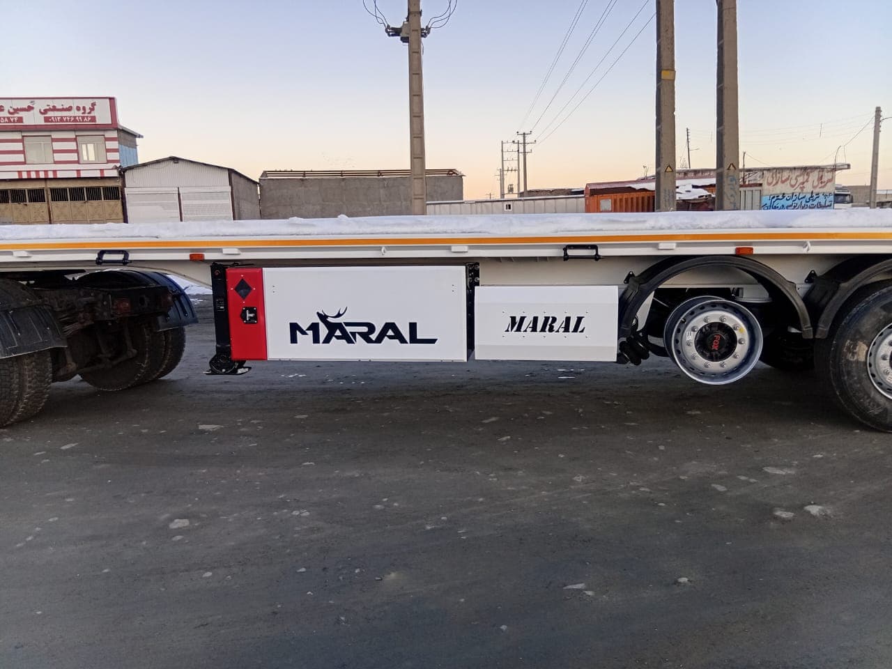 تریلی سازی گروه صنعتی آرتا در همدان