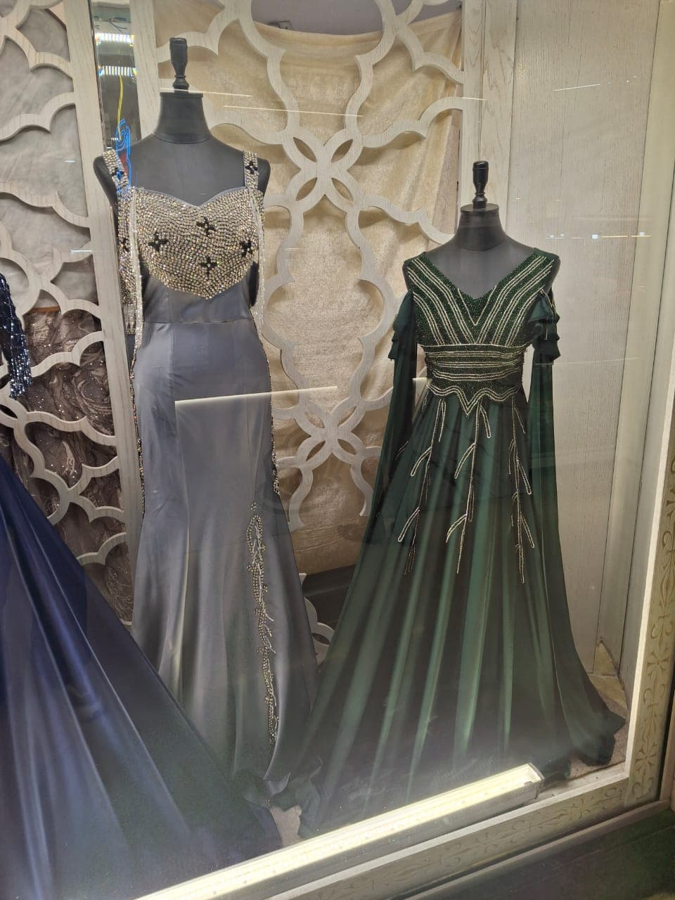 مزون لباس مجلسی فروشگاه بانو در مشهد