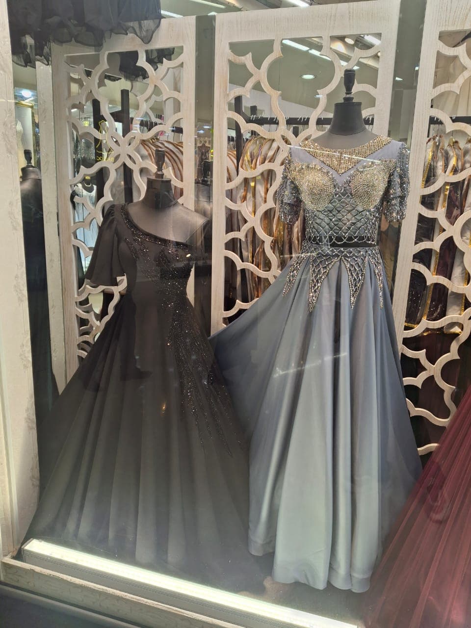 مزون لباس مجلسی فروشگاه بانو در مشهد