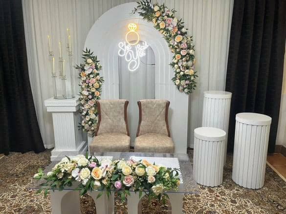 گل آرایی عروسی دیزاین ژیکال در سنقر