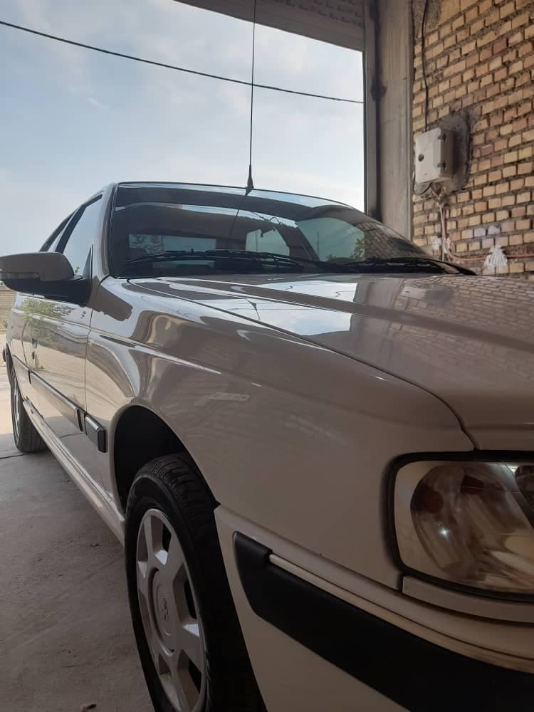 نقاشی و لیسه کشی خودرو بهادر در کلاله