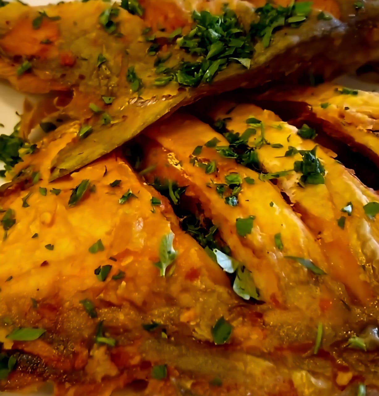 رستوران بین المللی دوقلوها در سربندر امام خمینی