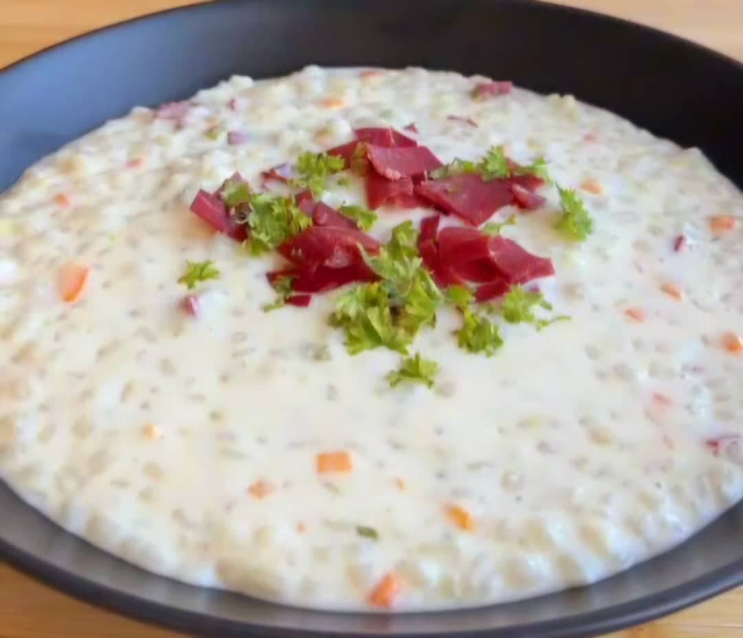 رستوران بین المللی دوقلوها در سربندر امام خمینی