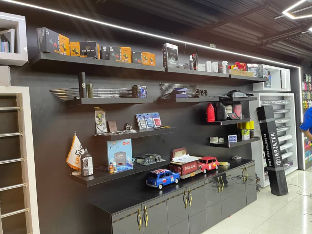 کیلینیک زیبایی خودرو کارنیولند بهادر چراغیان در همدان