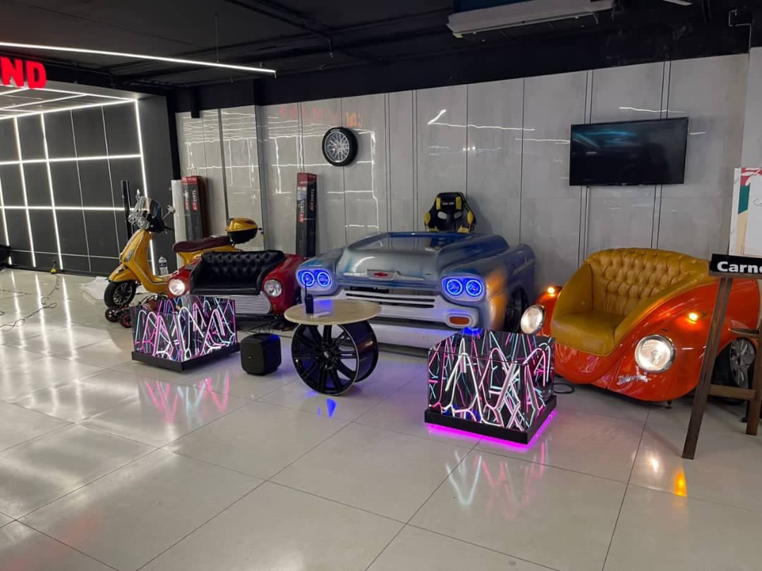 کیلینیک زیبایی خودرو کارنیولند بهادر چراغیان در همدان