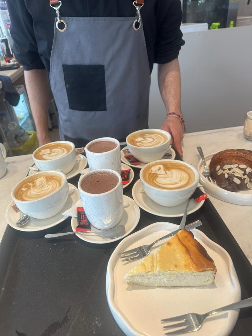 کافه بیکری 963 در جاده رویان به نوشهر