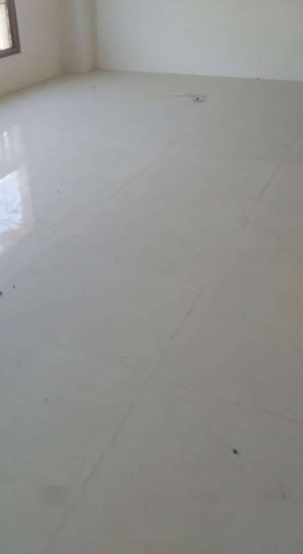 نصب سرامیک و موزاییک سپنتا در صومعه سرا