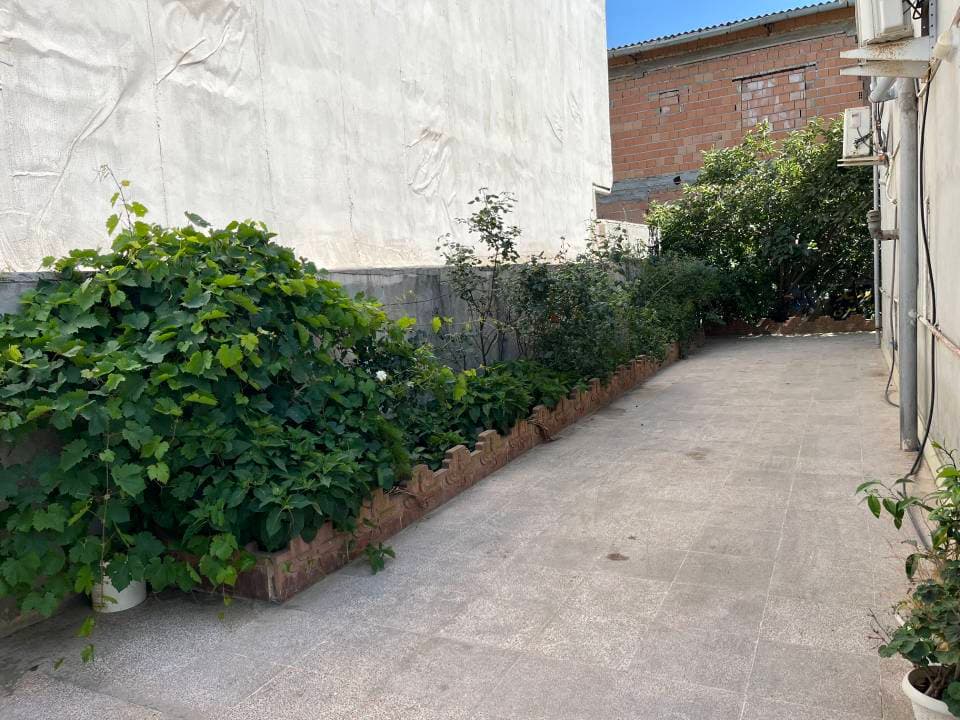 اجاره سوئیت ساحلی حیاط دار وحیدی در ساری