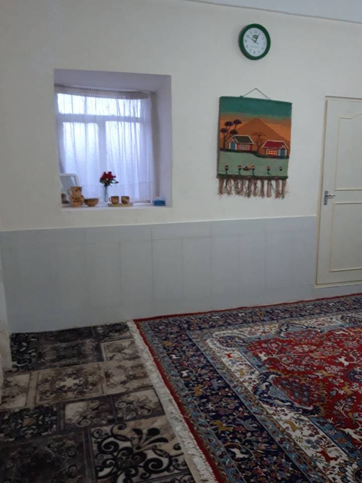 اقامتگاه بومگردی مهستان در گناباد