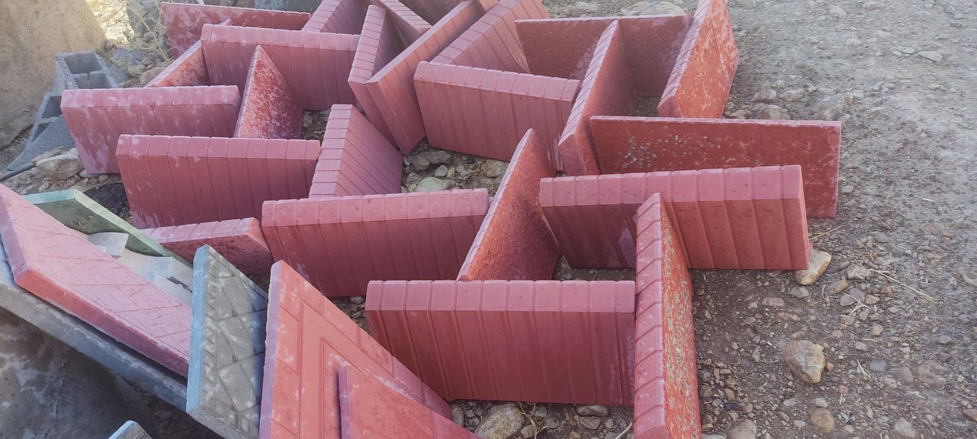 تولید موزاییک پلیمری هادیان در یاسوج