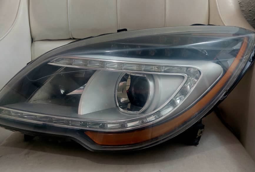 فروش و تعمیر تخصصی چراغ خودرو ایرانی و خارجی آبنرکار مرکز تهران