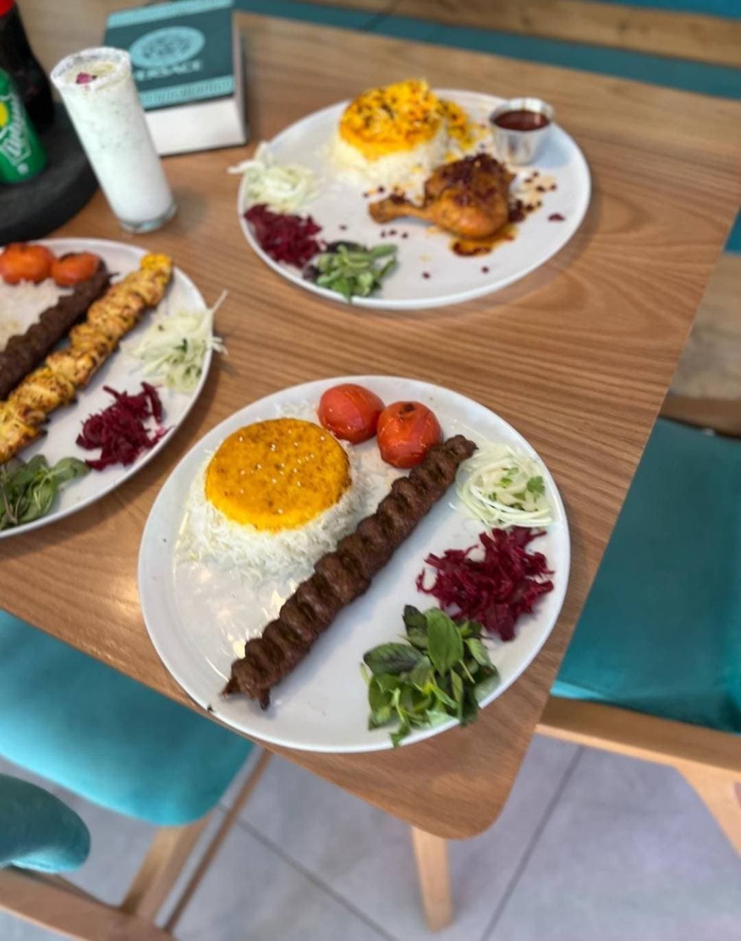 کافه رستوران وانیلا در سنندج