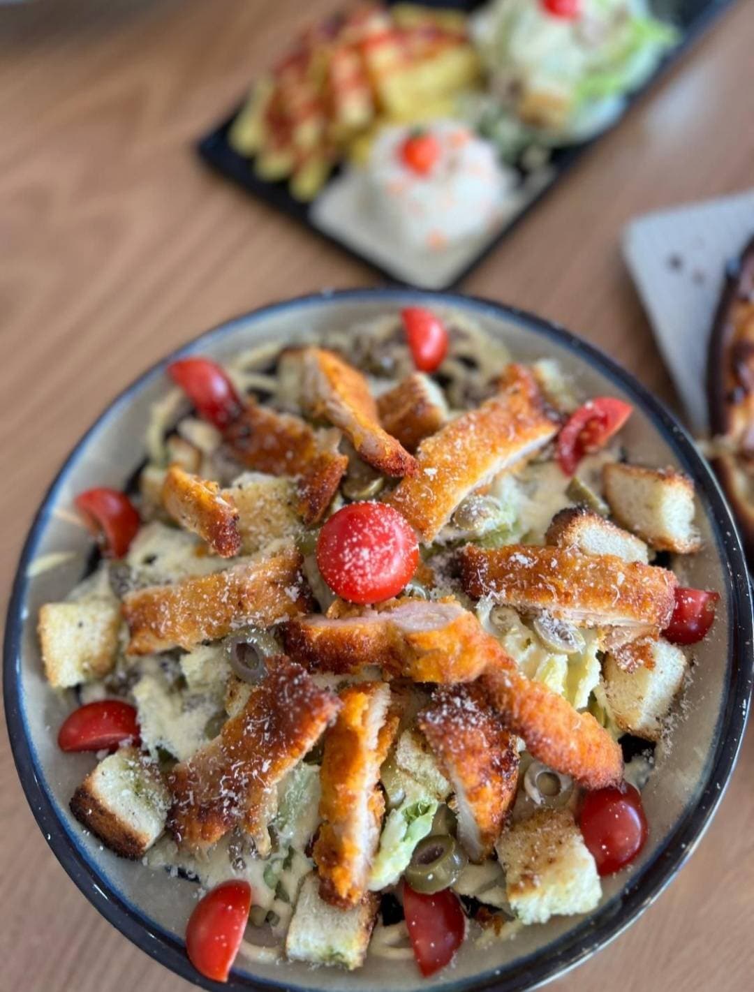 کافه رستوران وانیلا در سنندج