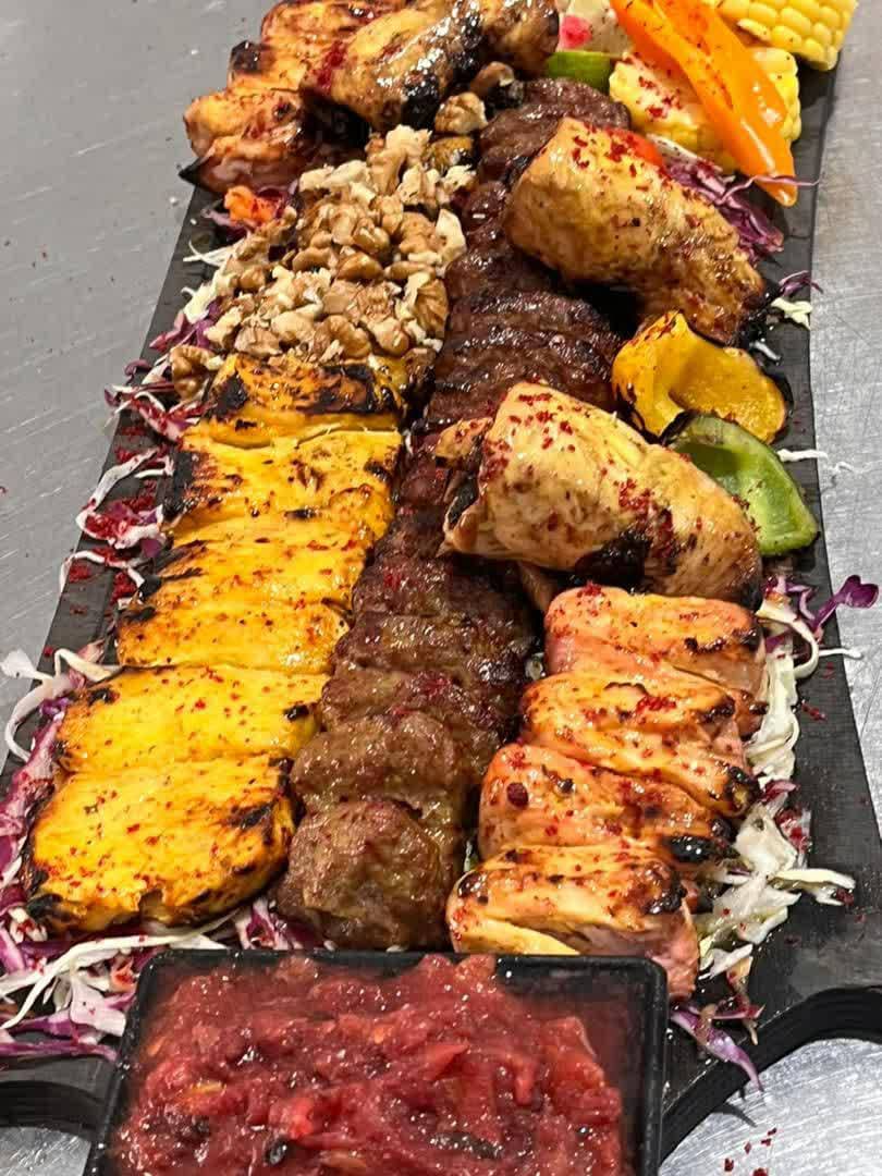 مجموعه غذایی مسترجان Mr jan شعبه اول در بابلسر