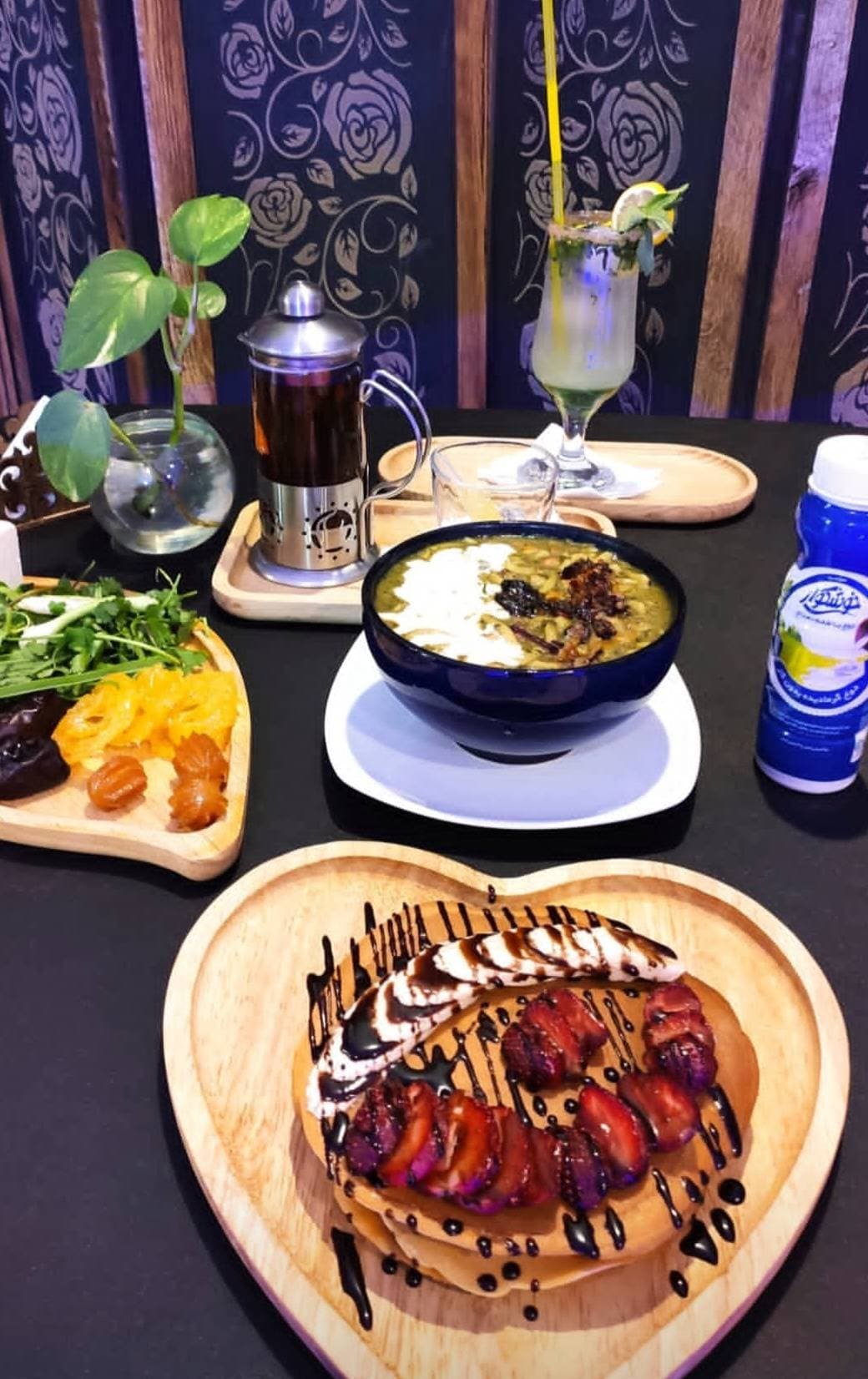 کافه گیم تایماز در رضاشهر مشهد