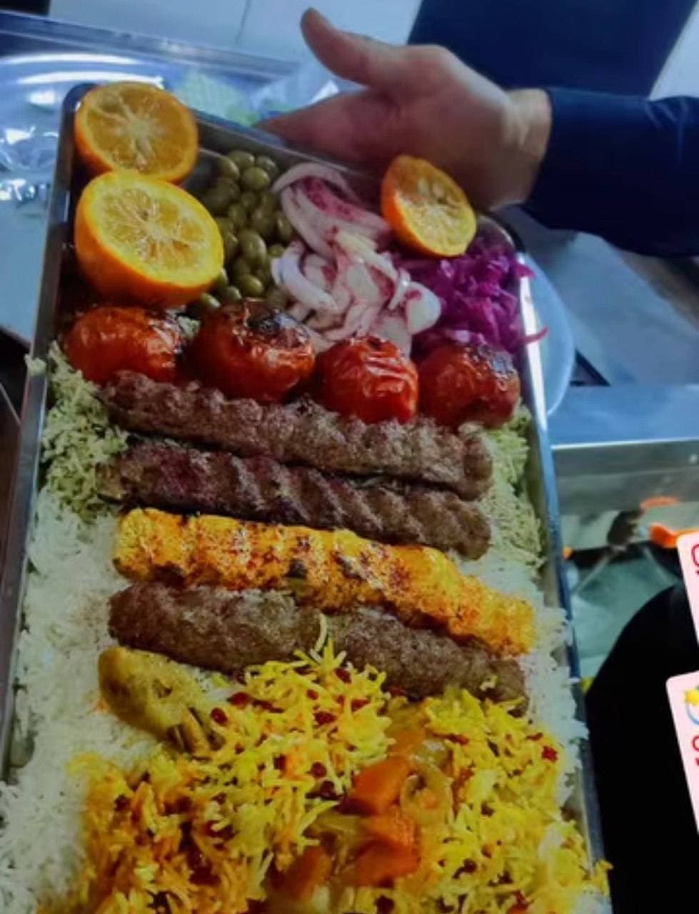 باغ رستوران هورلند در سوسنگرد