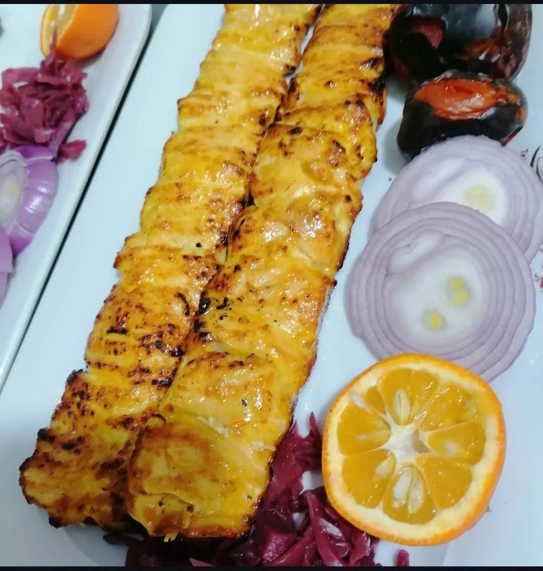 رستوران سنتی باغرو در اردبیل