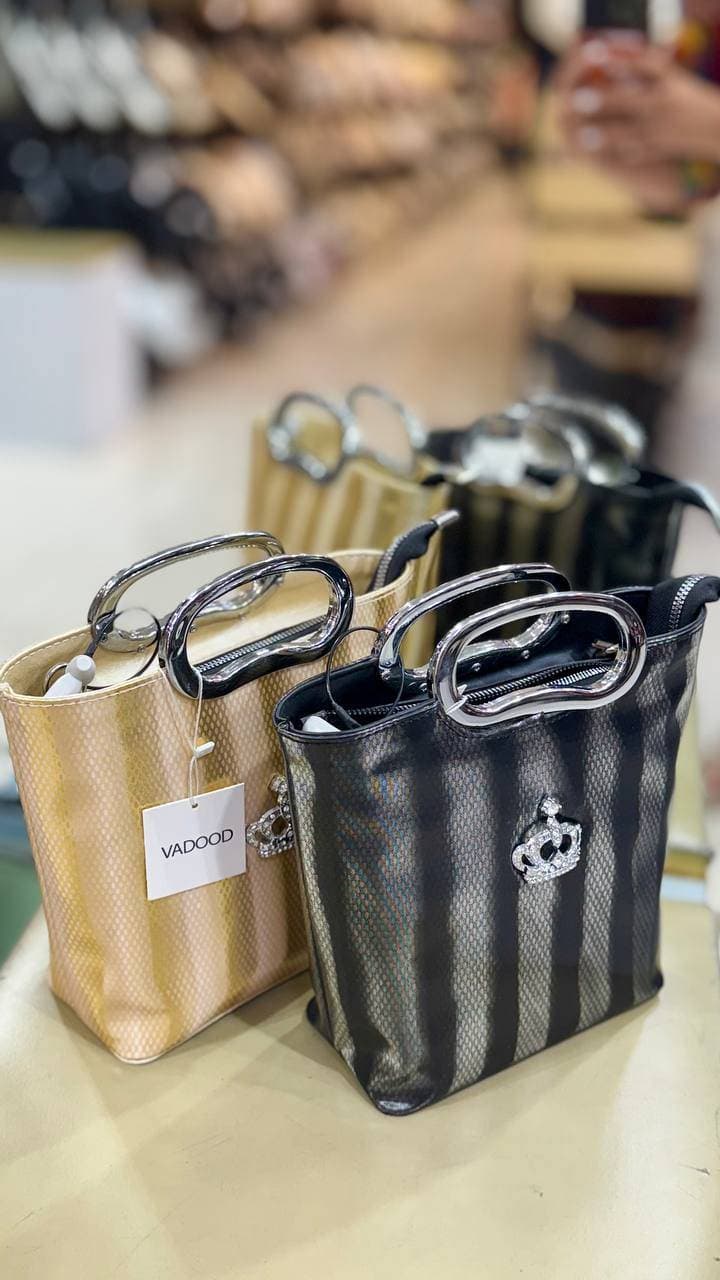 فروشگاه آنلاین کیف و کفش ودود در رشت