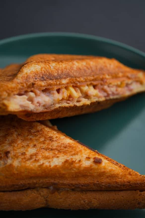 رستوران اسنک لمون لاهیجان