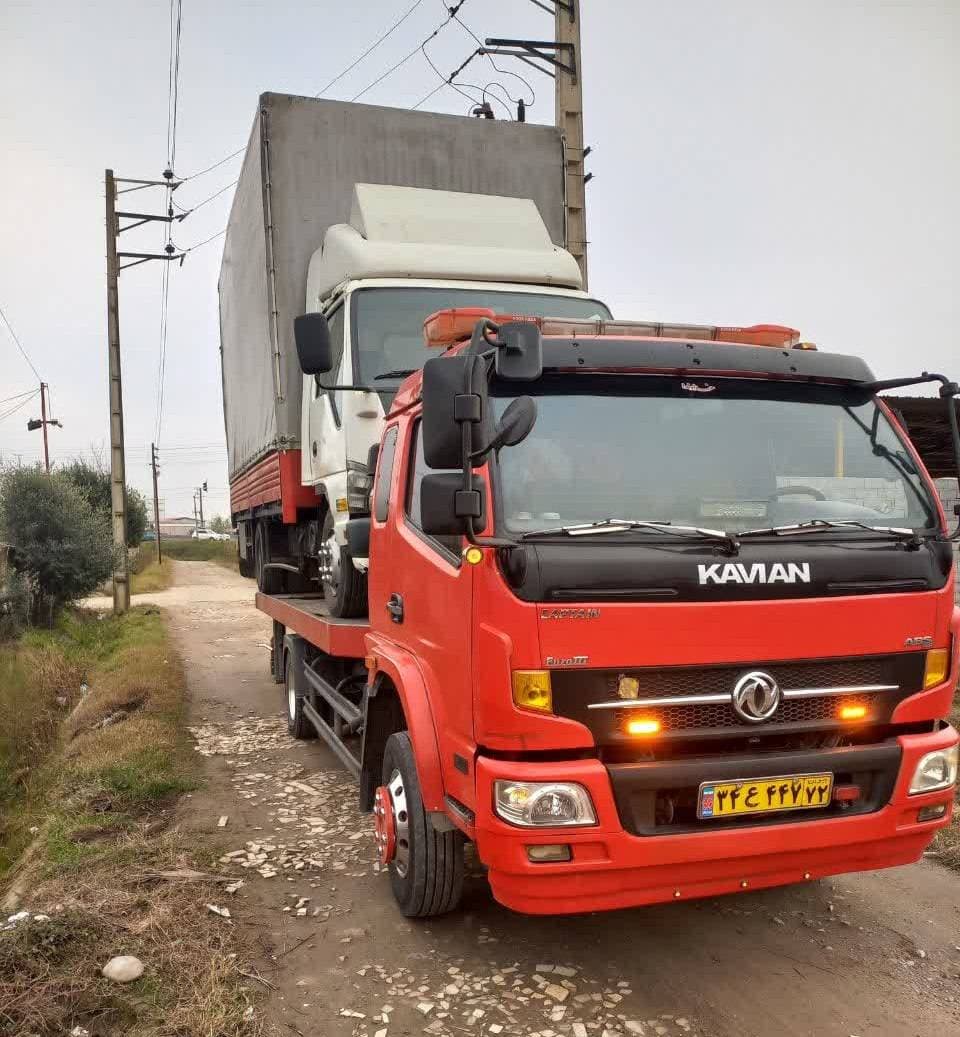 خودروبر و یدک کش شبانه روزی تقی زاده در جاده هراز