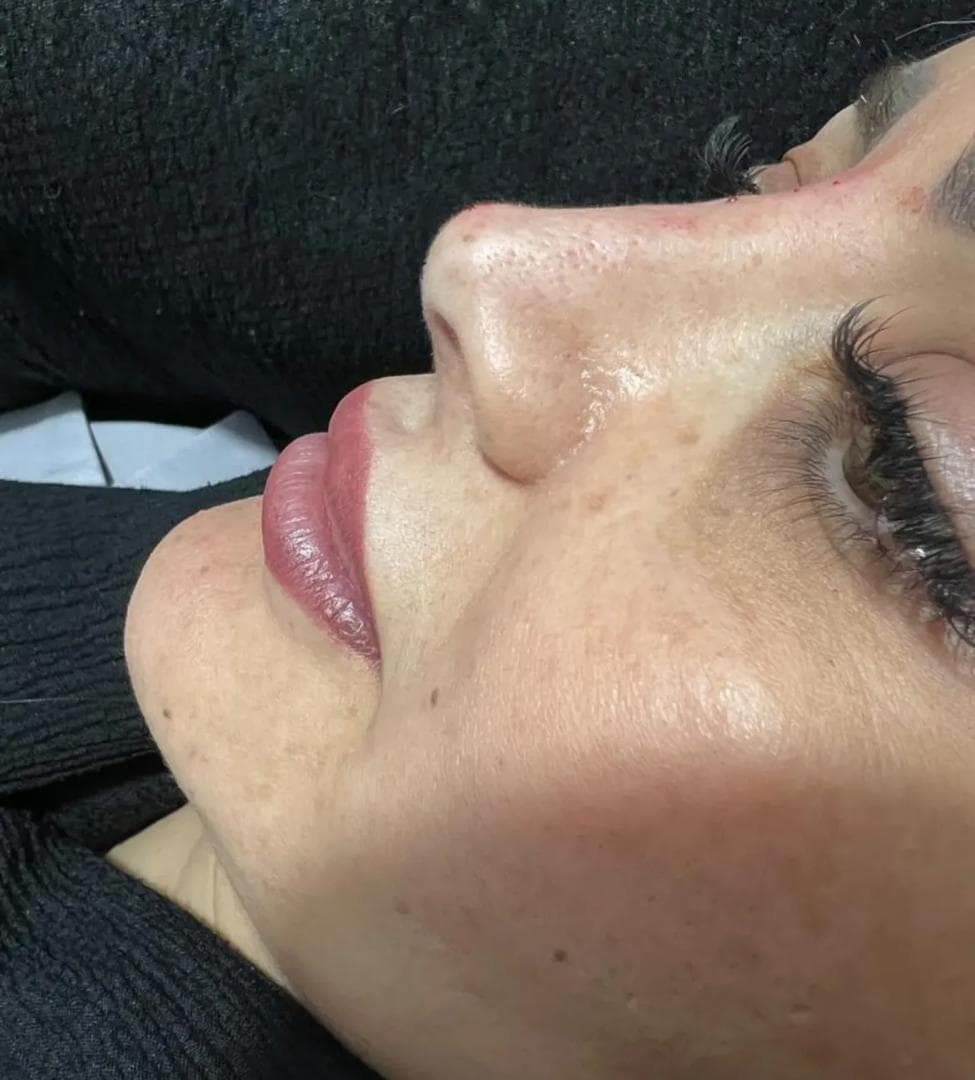 مطب زیبایی پوست و مو دکتر مهلا میری در فاز 2 سهند