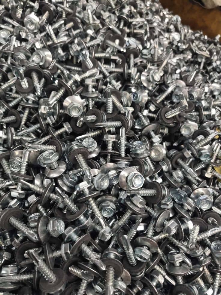 تولید و فروش پیچ متری پارسا پیچ بدری در تهران