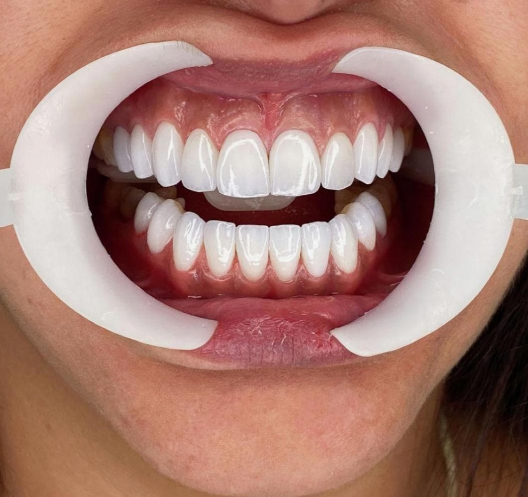 کلینیک دندانپزشکی ستارگان درمان در کیانپارس اهواز