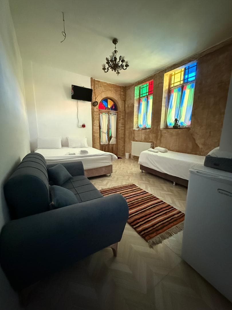 اقامتگاه بومگردی سلطان بانو در شیراز