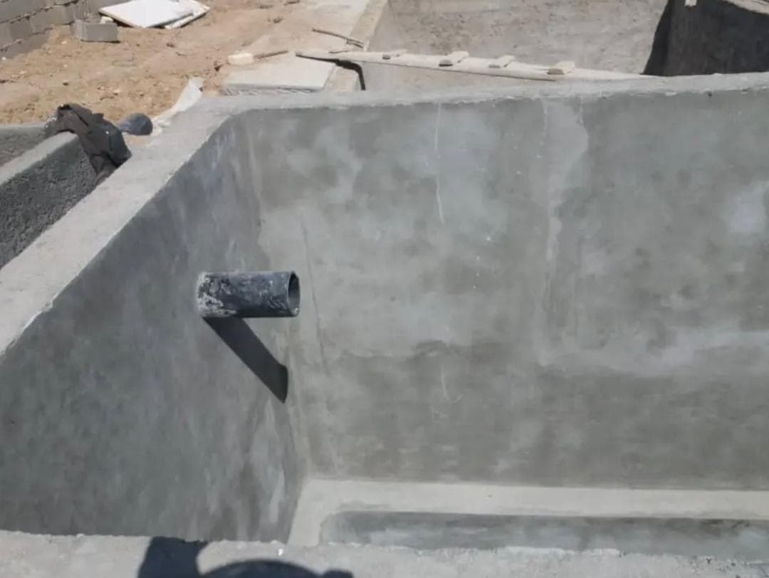 اجرای استخر کشاورزی سیمانی احمد خانه زر در شاهرود