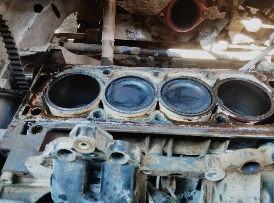 تعمیرگاه خودرو استادکار در جاده چالوس