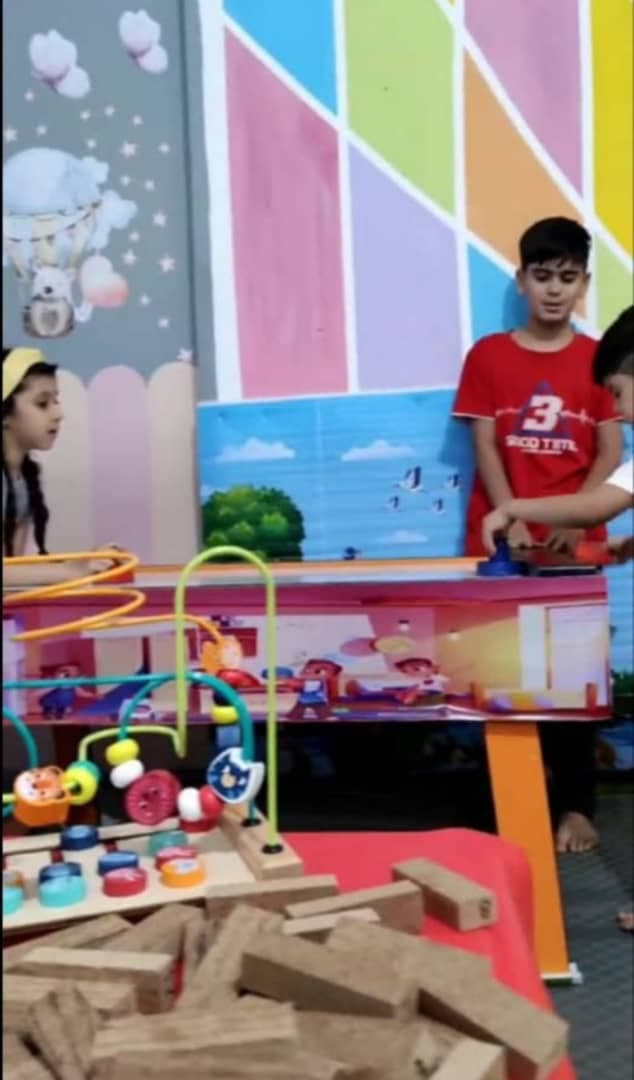 خانه بازی بچه های خندان در شیراز