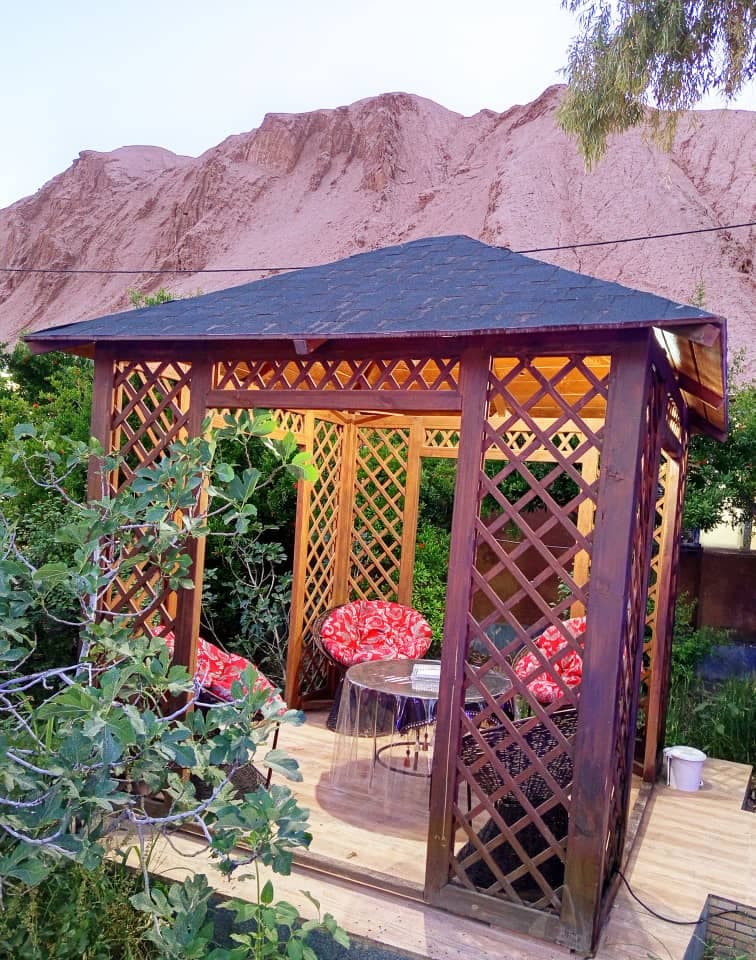 اقامتگاه بومگردی خان نشین دربند بنه کوه گرمسار