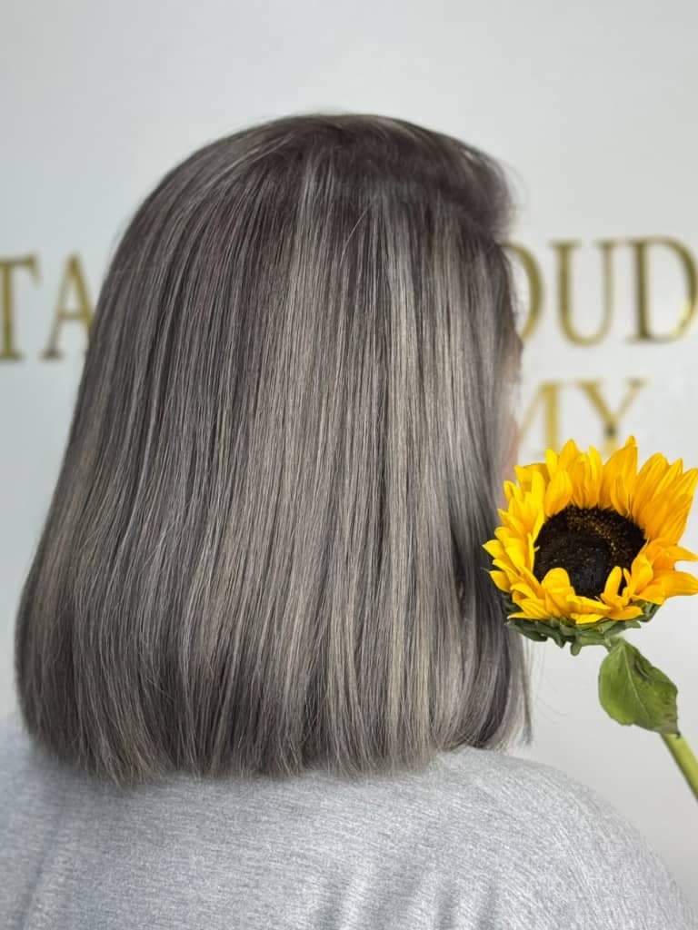 سالن زیبایی رزیتا محمودپور در لاهیجان