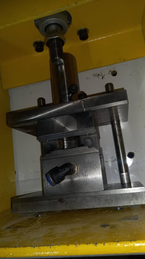 ساخت دستگاه تولید اسکوپ سنگ ساختمانی رکین صنعت در تبریز