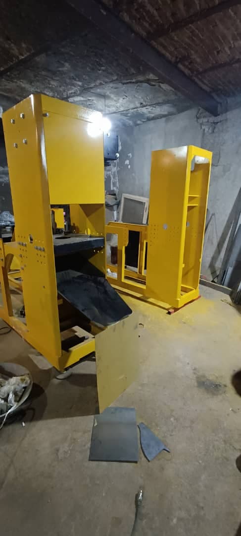 ساخت دستگاه تولید اسکوپ سنگ ساختمانی رکین صنعت در تبریز