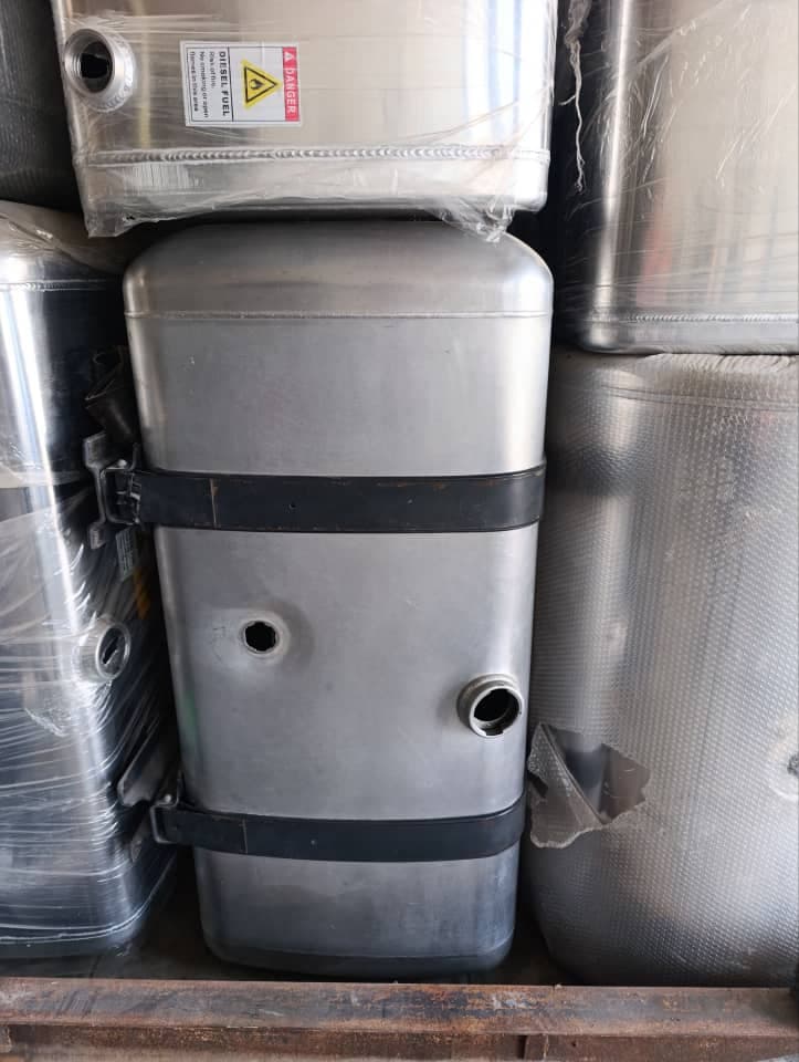 باکسازی ماشین سنگین جاوید در مرند