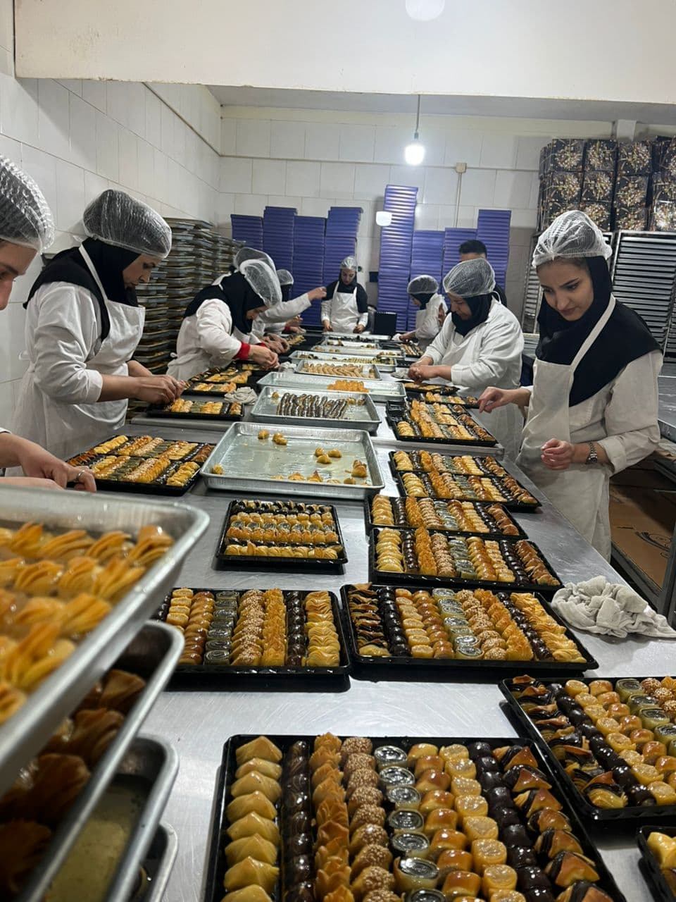 تولیدی شیرینی علیان در اصفهان