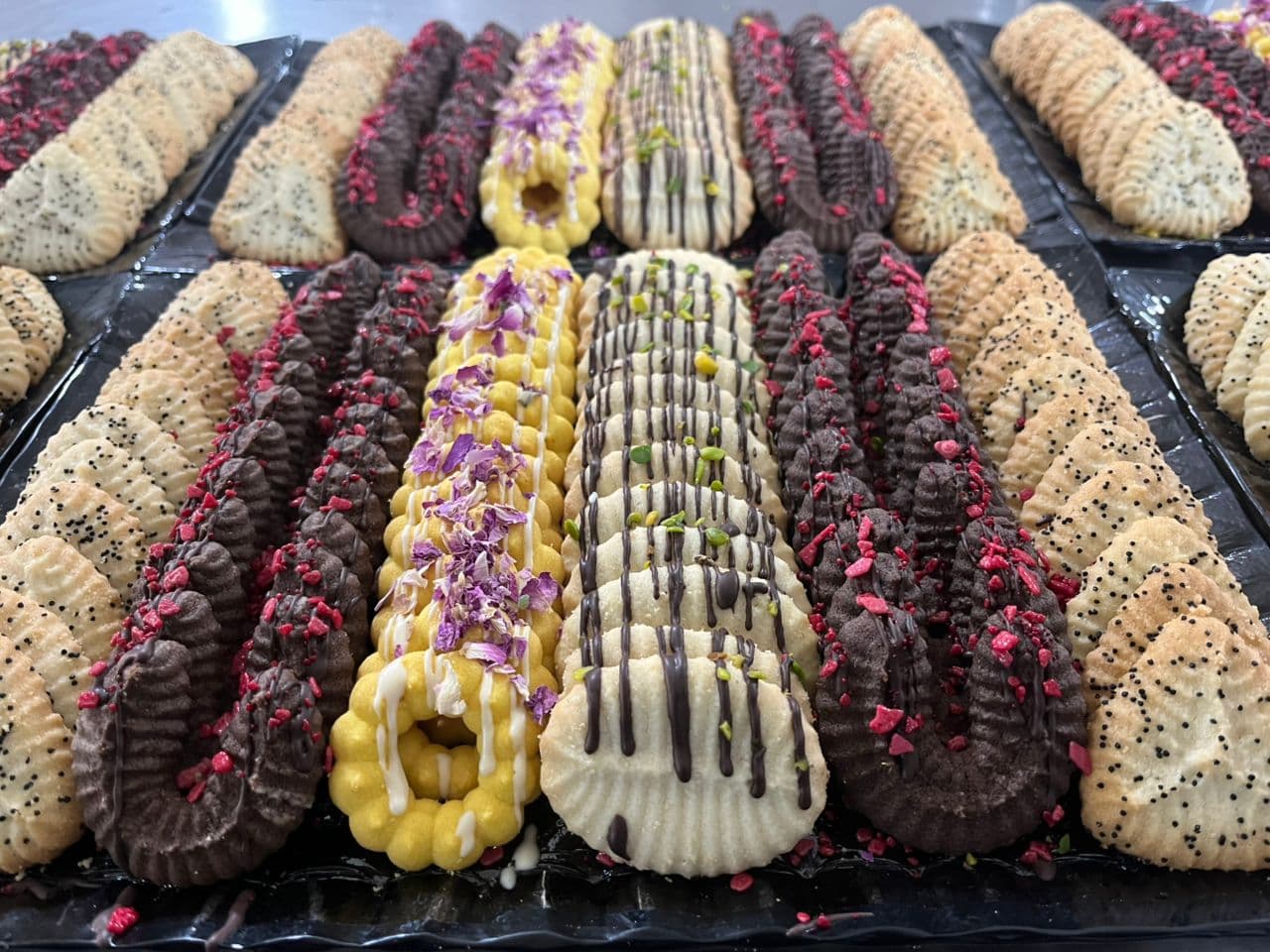 تولیدی شیرینی علیان در اصفهان