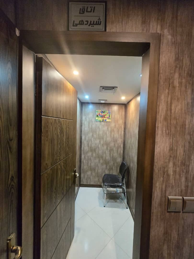 دکتر بهزاد برکتین فوق تخصص کودکان و نوزادان در اصفهان